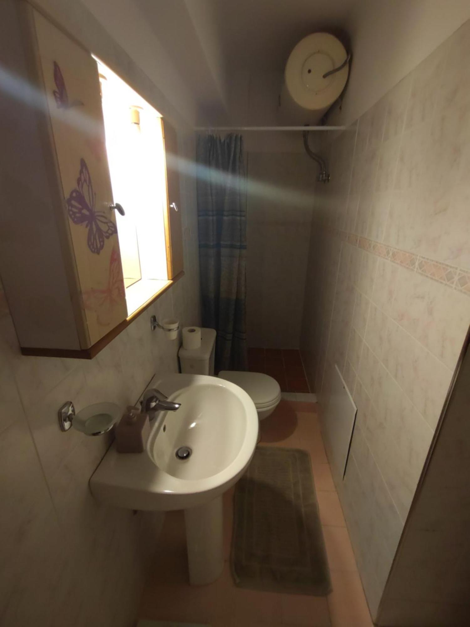 Central Studio - Fully Equiped. Ideal For Couples 파트라 외부 사진